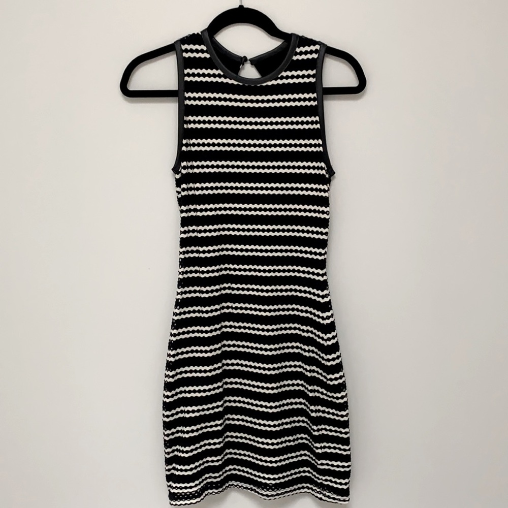 Black and white body-con dress